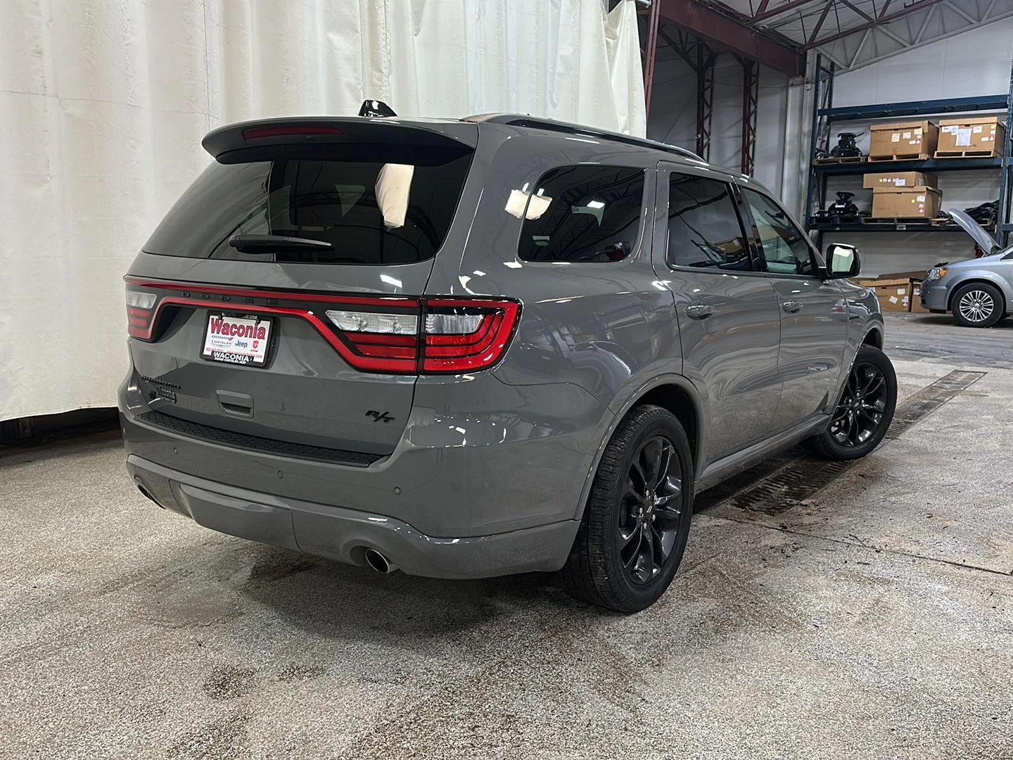 Used 2023 Destroyer Gray Clearcoat Dodge R/T Premium image 5
