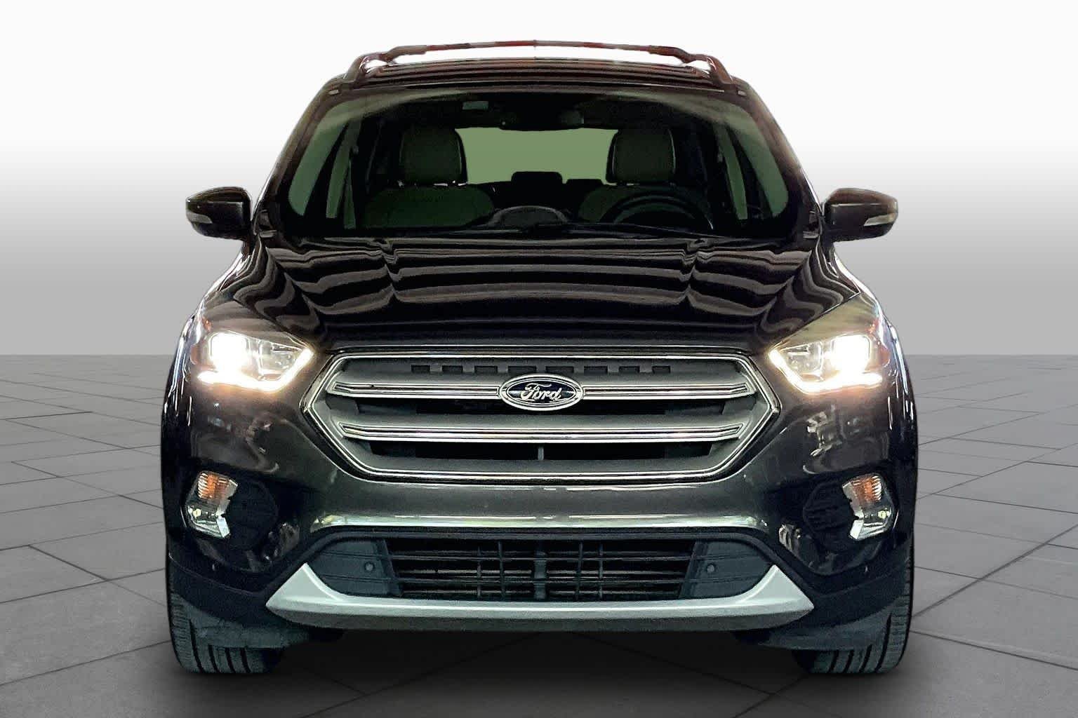Used 2018 Magnetic Metallic Ford Titanium image 3