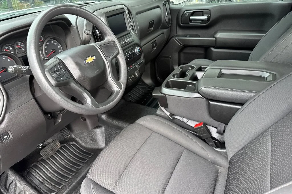 2025 Chevrolet Silverado 1500 Work Truck - Photo 10