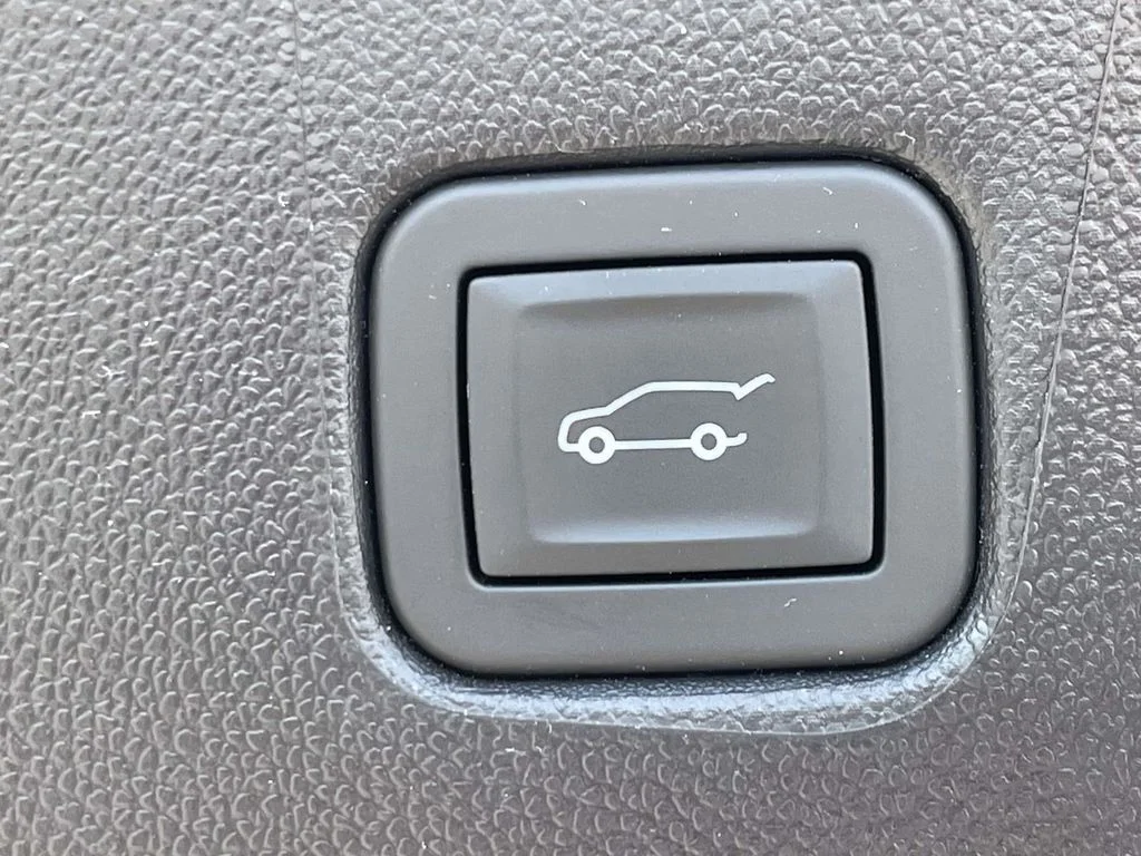 Used 2024 Gray Chevrolet LT image 41