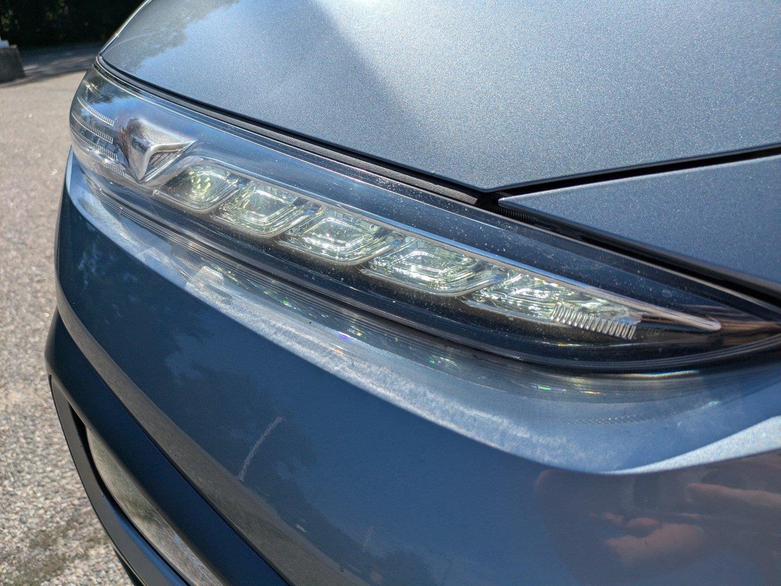 Used 2020 Sonic Silver Hyundai Limited image 10