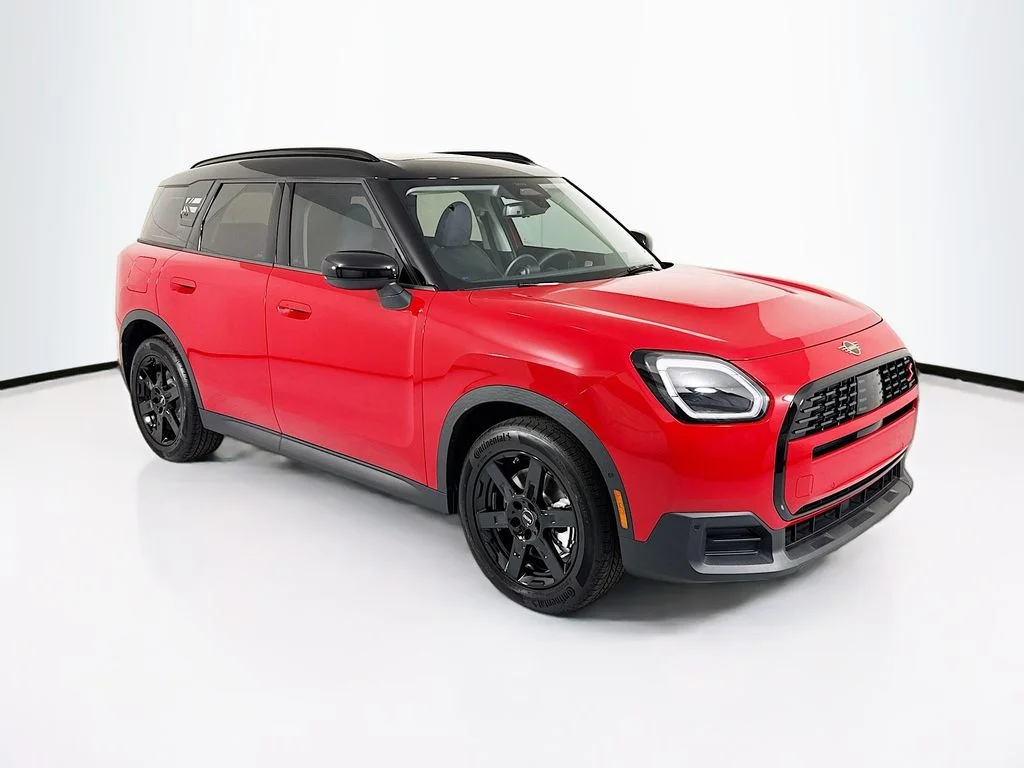 New 2027 Chili Red II MINI Signature Plus image 3