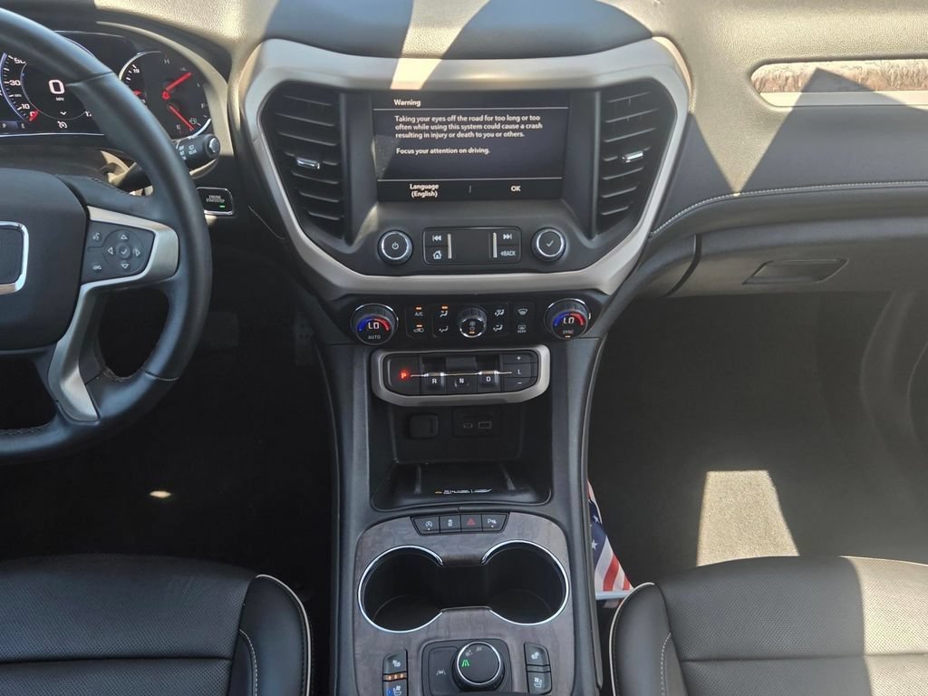 2023 GMC Acadia Denali - Photo 11