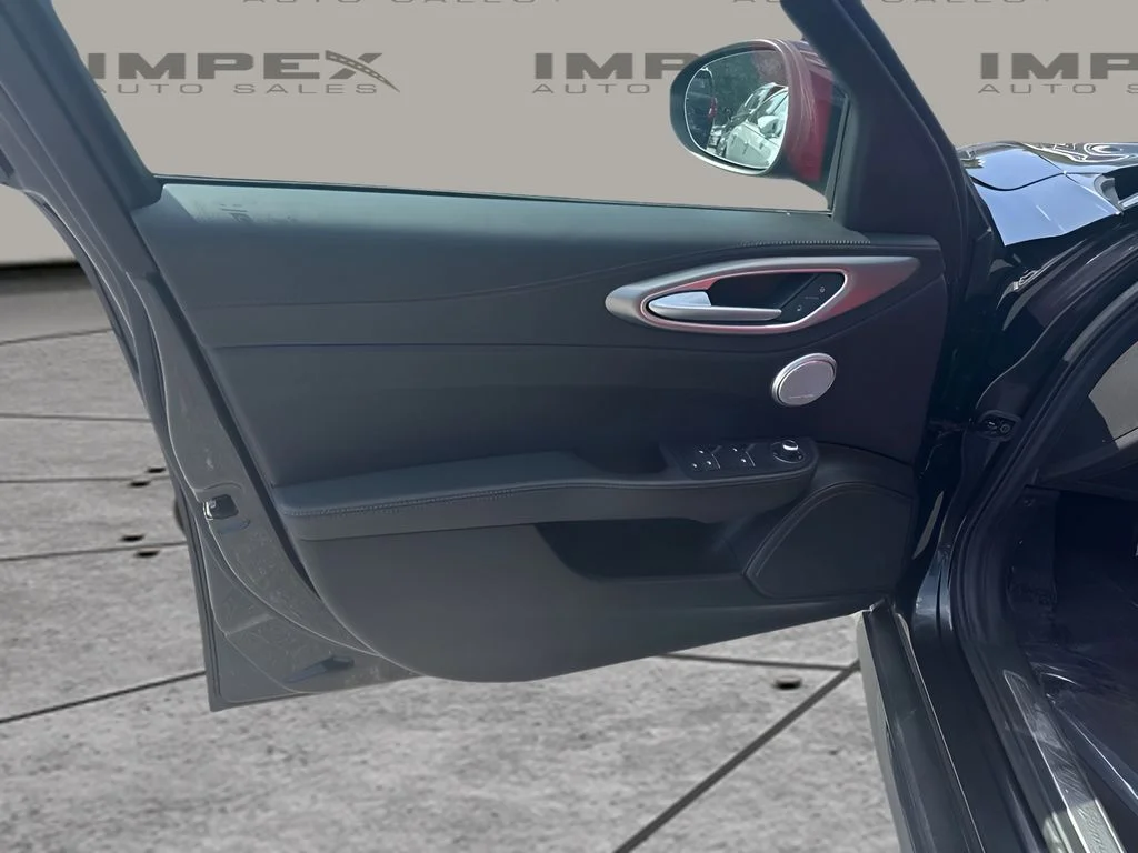 Used 2024 Black Alfa Romeo Veloce image 23