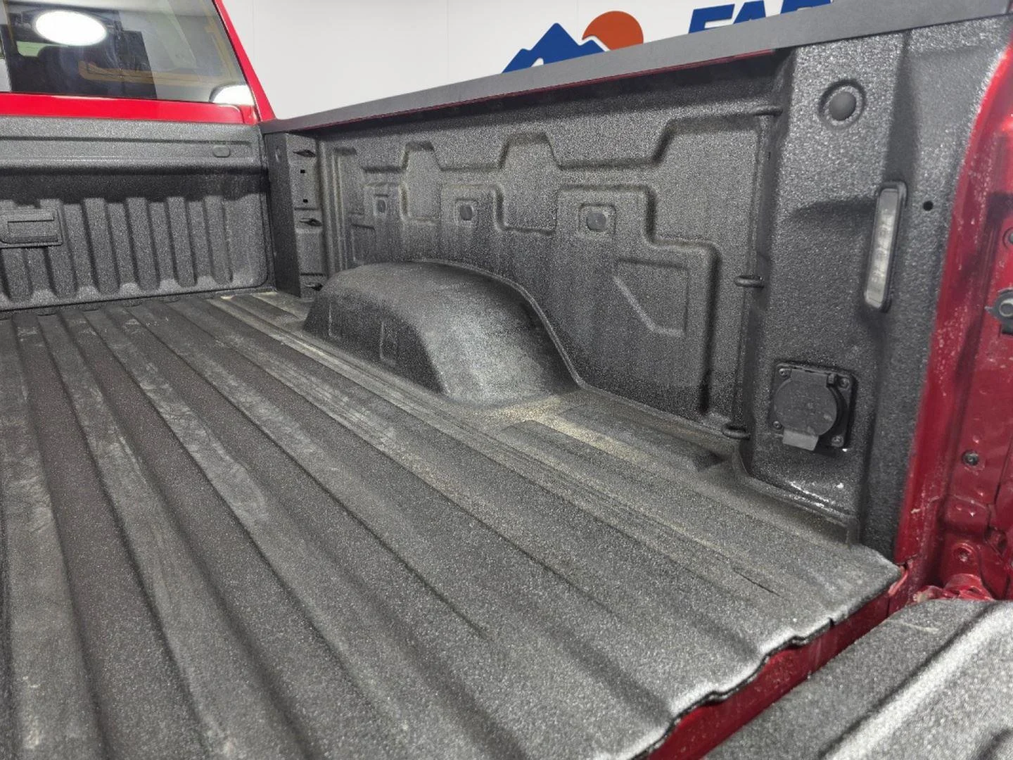 2026 GMC Sierra 2500HD SLT - Photo 6