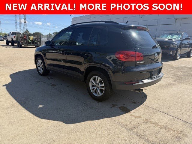 Used 2016 Volkswagen Tiguan SEL with VIN WVGAV7AXXGW513365 for sale in Webster, TX