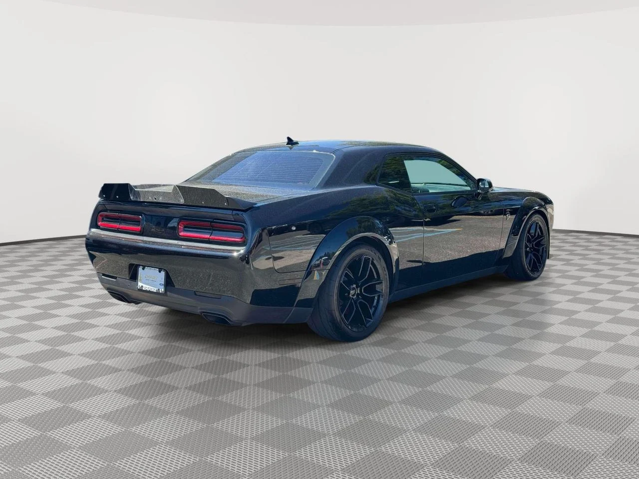 Used 2016 Pitch Black Clearcoat Dodge SRT Hellcat image 7