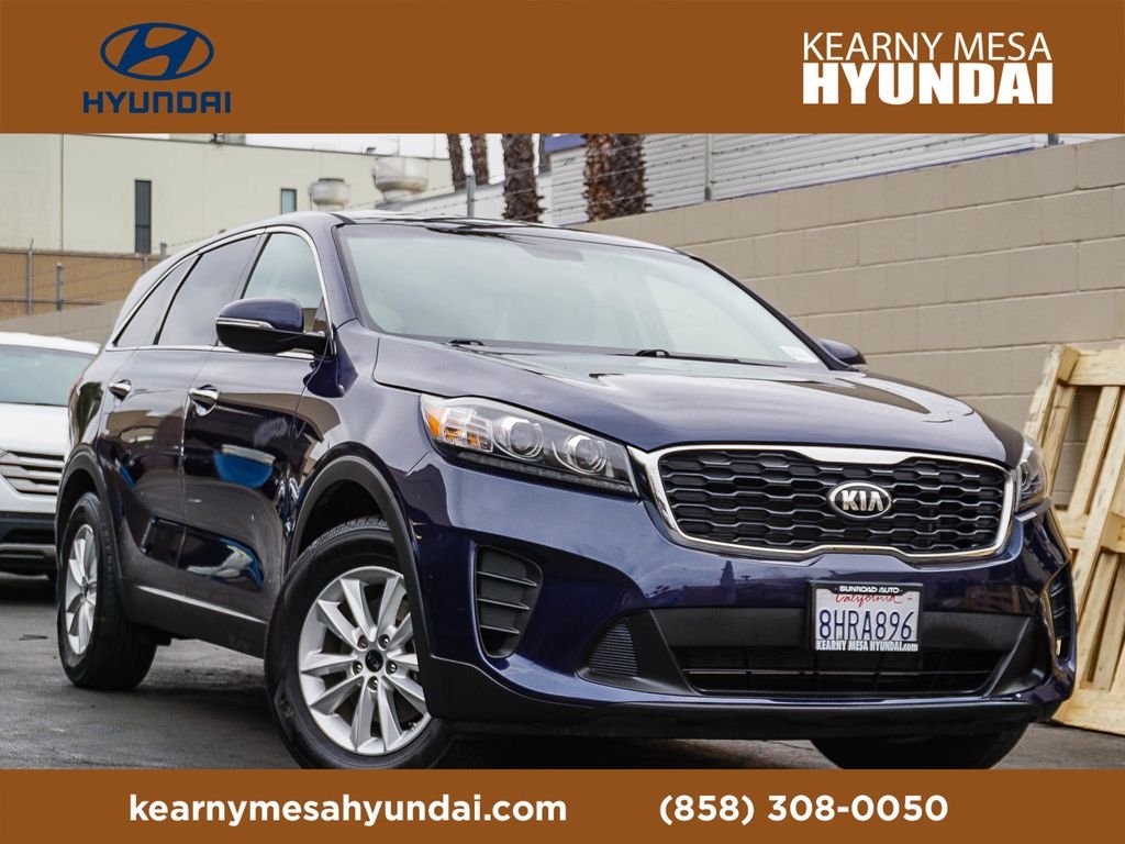 2019 Kia Sorento LX AT's photo