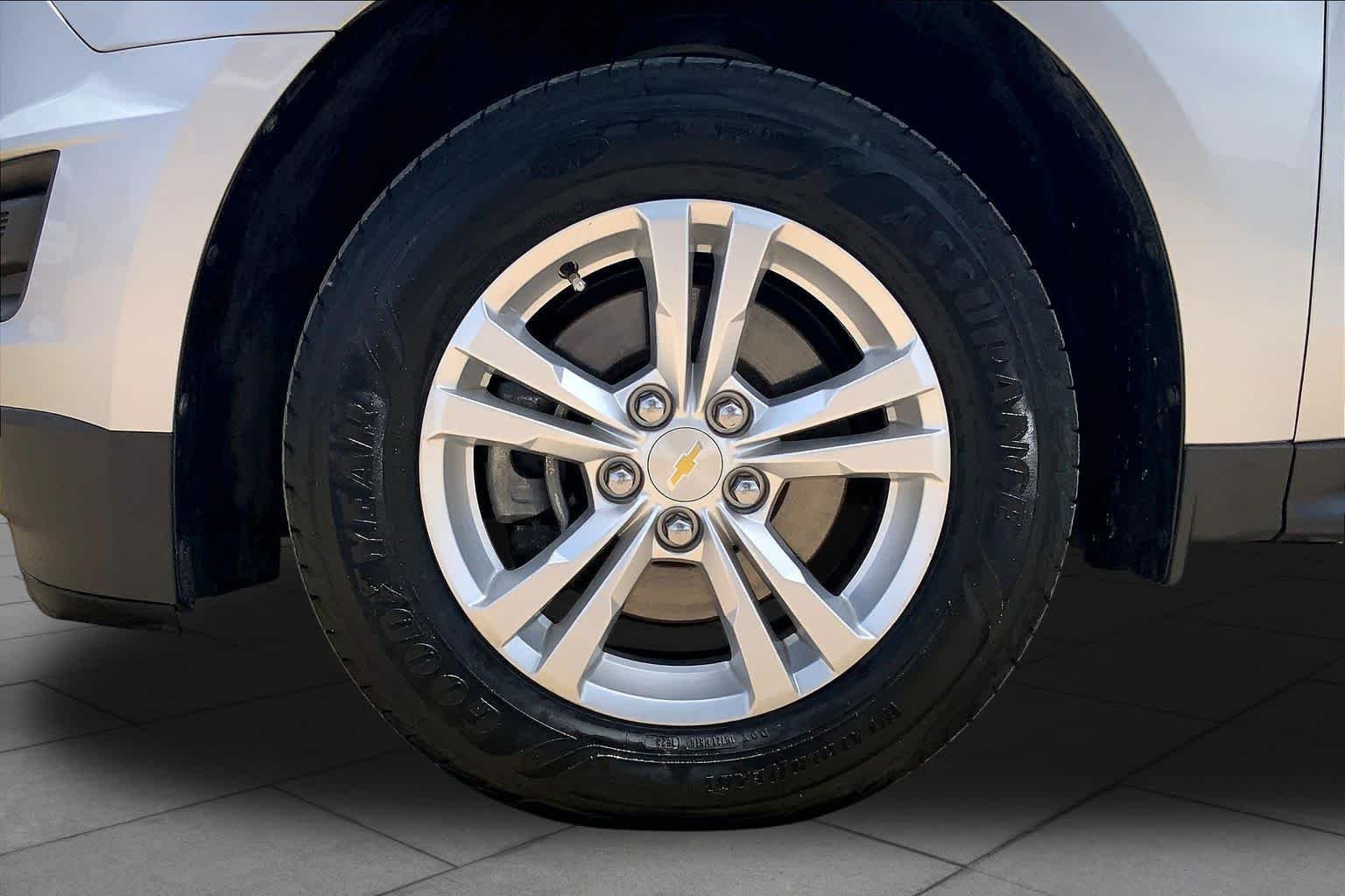 Used 2017 Silver Ice Metallic Chevrolet LS image 11
