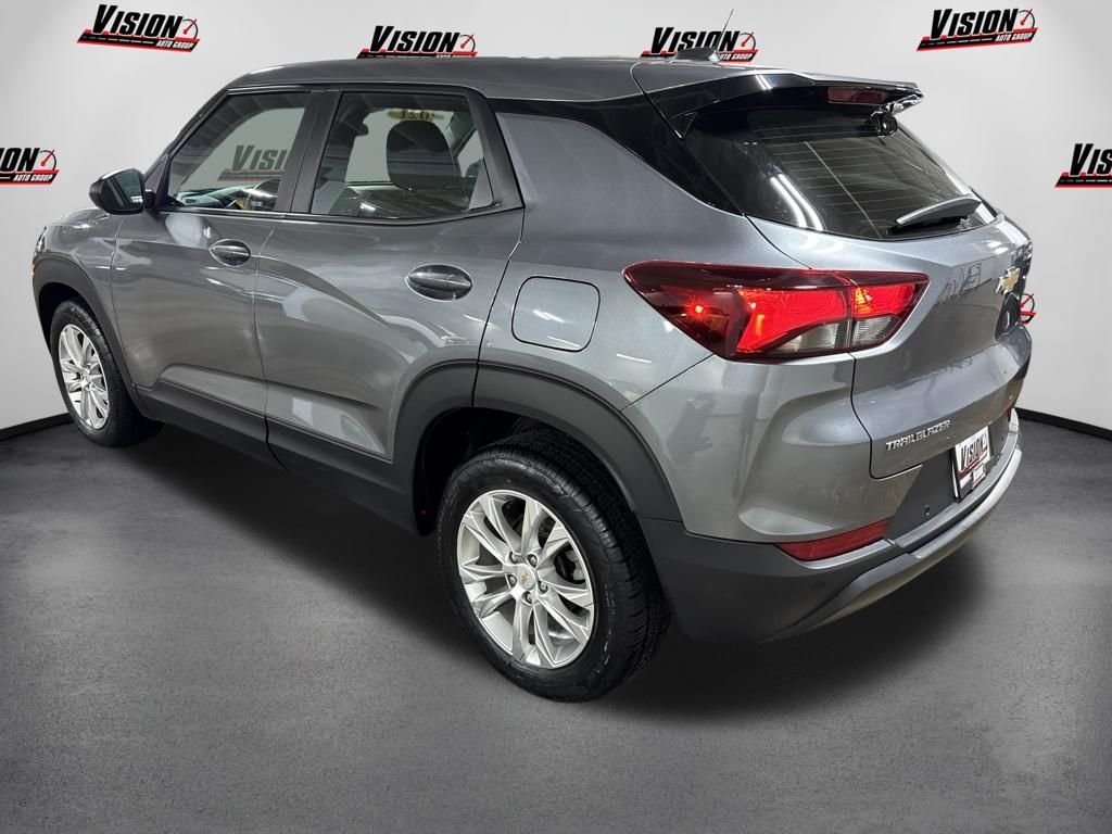 Used 2021 Gray Chevrolet LS image 7