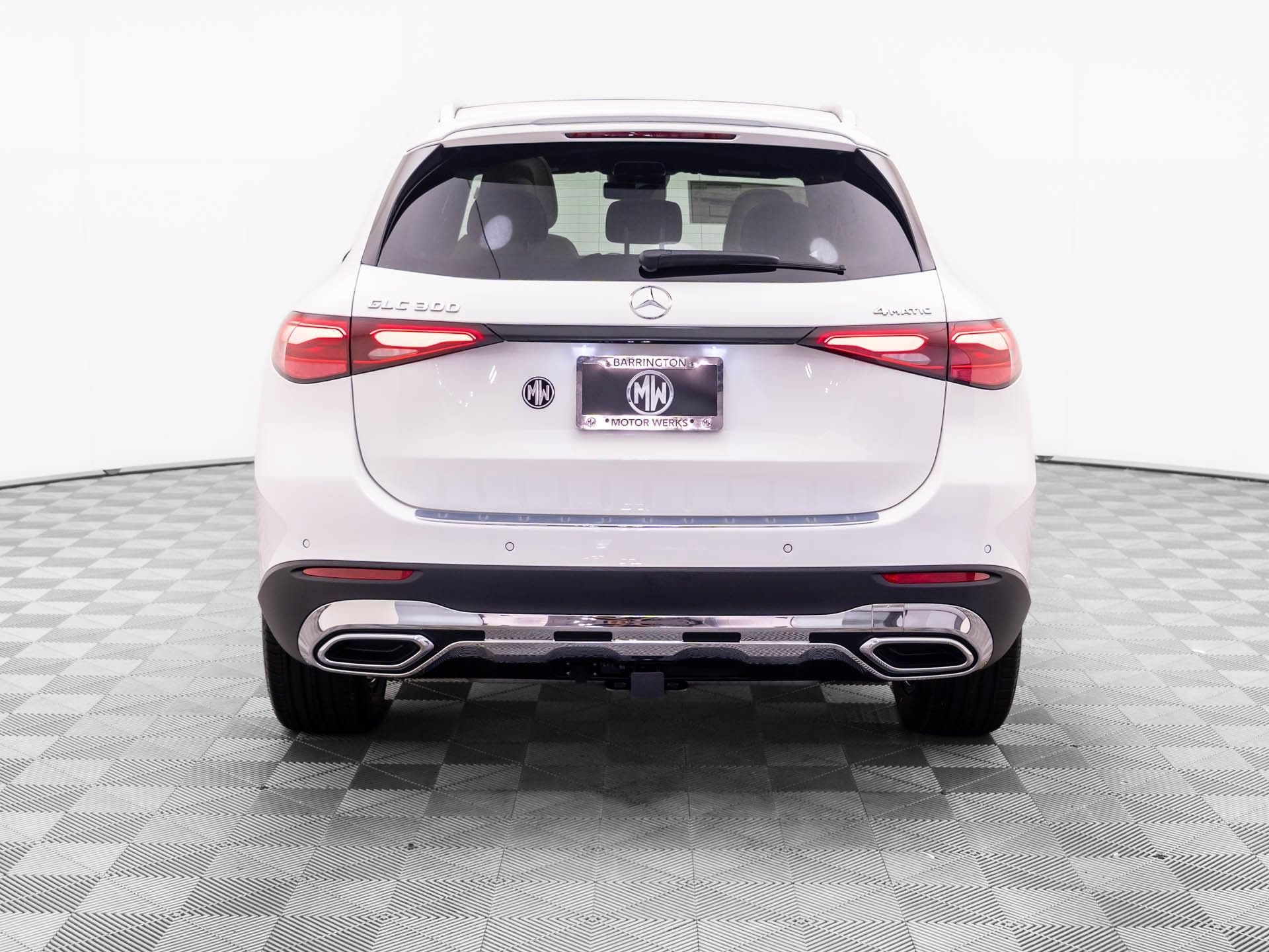New 2027 Polar White Mercedes-Benz GLC 300 image 48