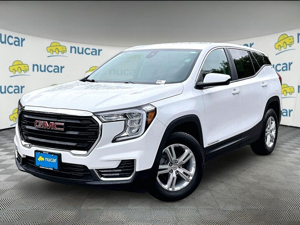 Used 2024 White GMC SLE image 3