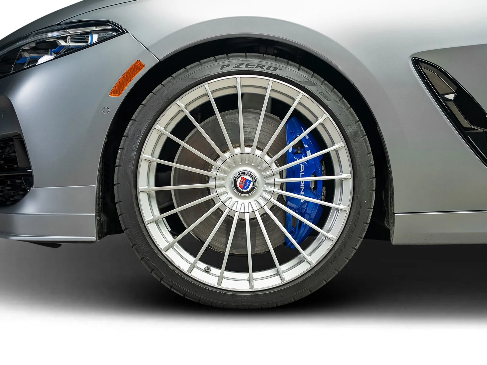 Used 2022 Blue BMW ALPINA B8 xDrive image 27