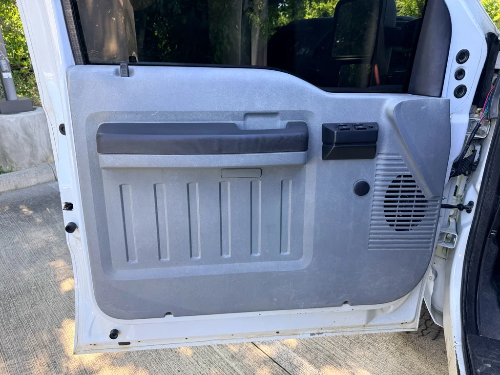 Used 2015 Oxford White Ford XL image 13