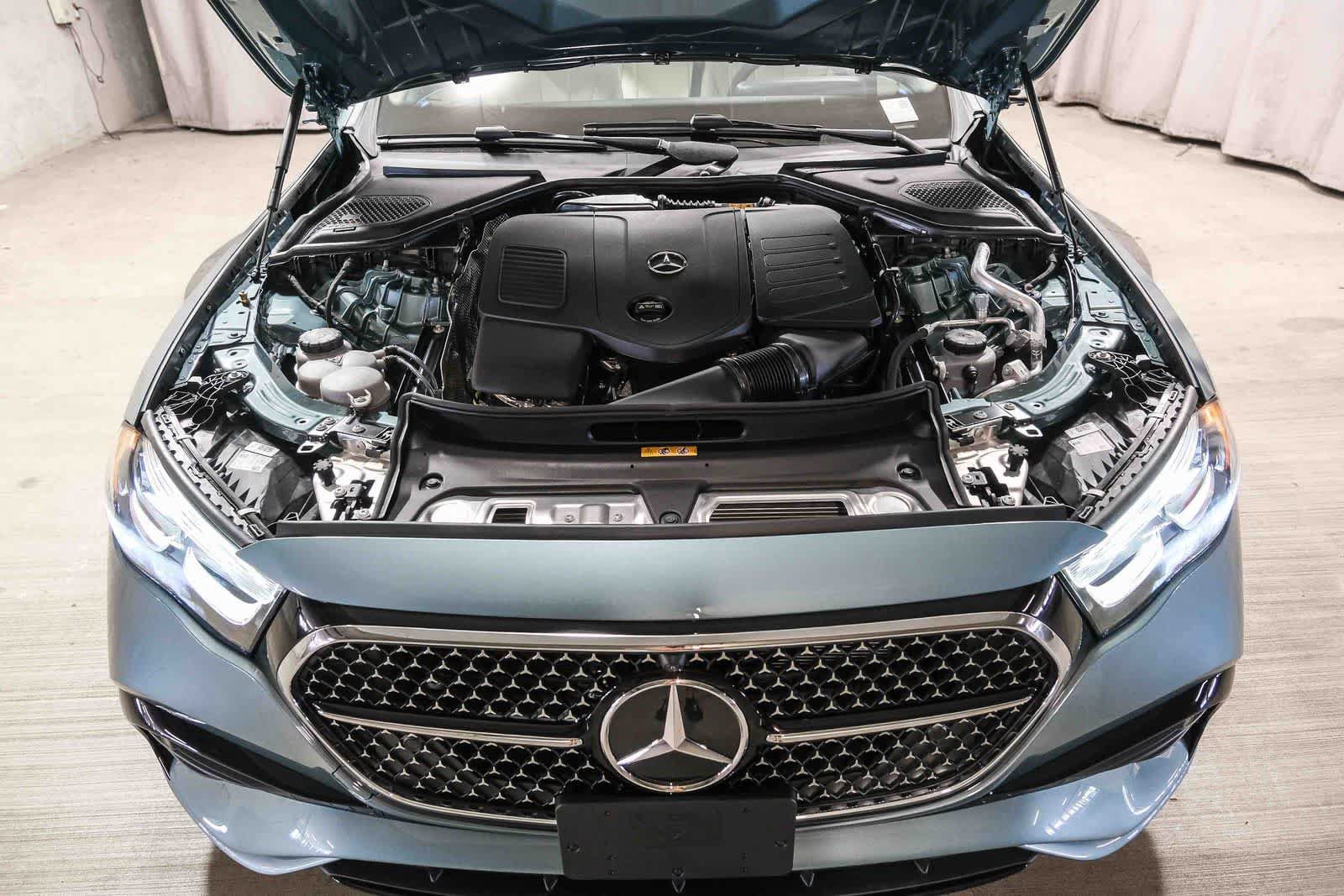 New 2027 Verde Silver Metallic Mercedes-Benz E 350 image 34