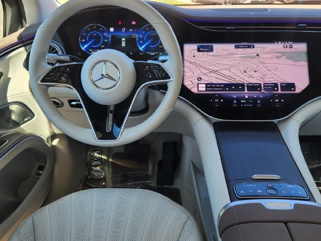 Certified Used 2023  Mercedes-Benz 580 image 14