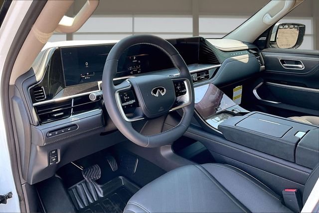 New 2027 RADIANT WHITE INFINITI LUXE image 14