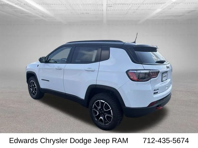 New 2026 White Jeep Trailhawk image 7