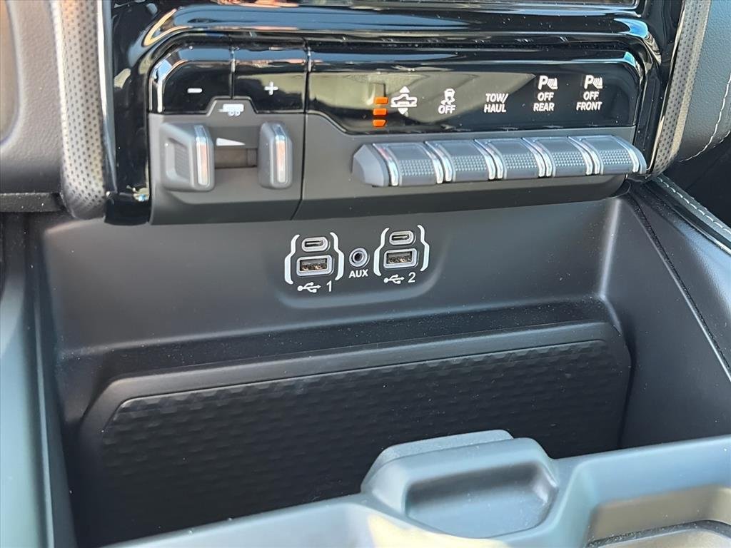 2023 RAM Ram 1500 Pickup Limited - Photo 15