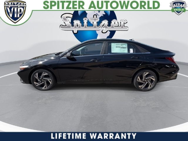New 2026 Black Hyundai Limited image 44