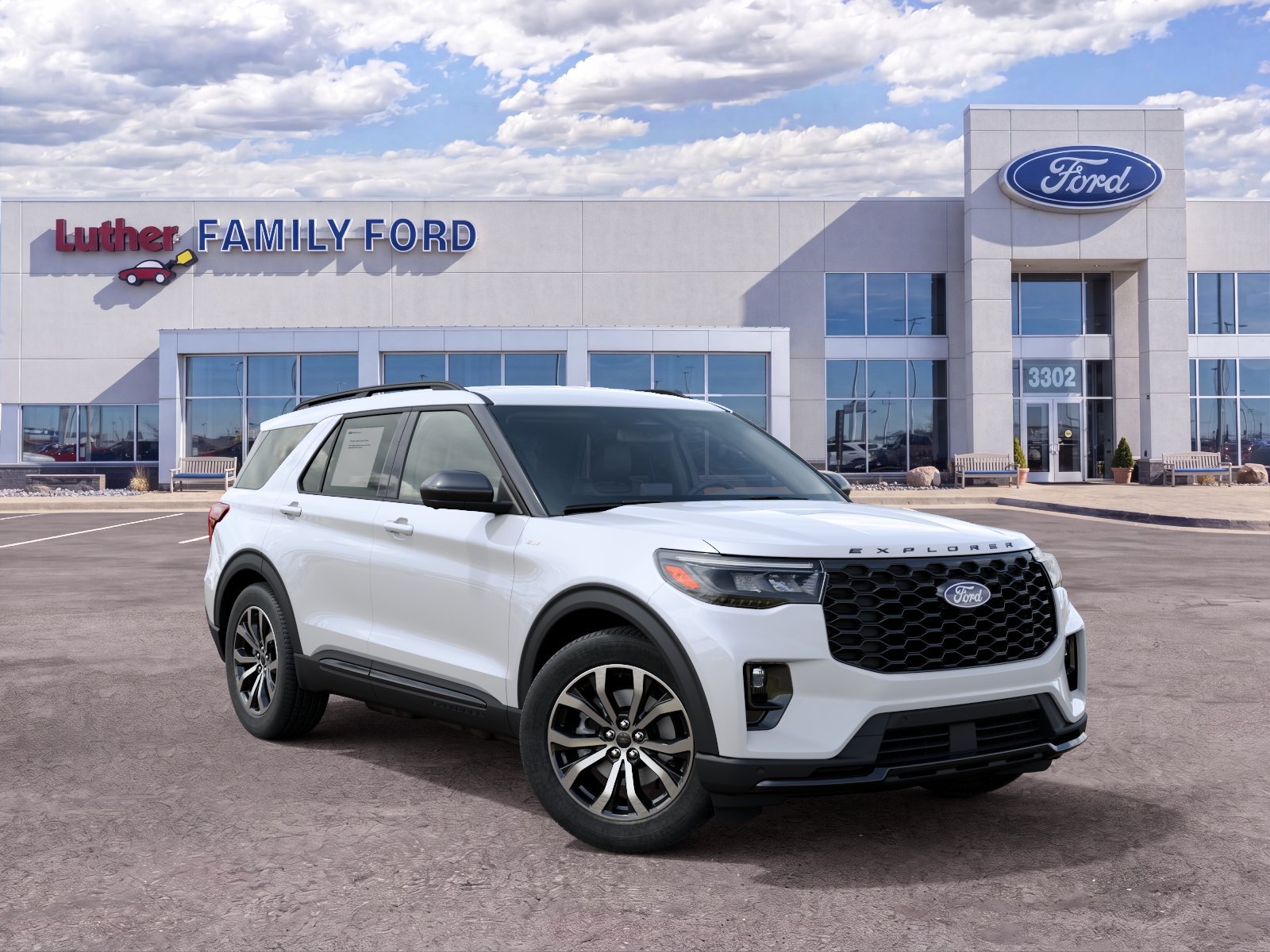 New 2027 Star White Metallic Tri-Coat Ford ST-Line image 39