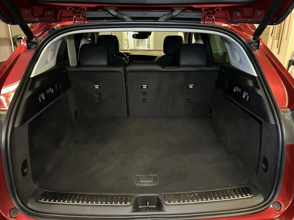 Used 2021 Cinnabar Buick Essence image 19