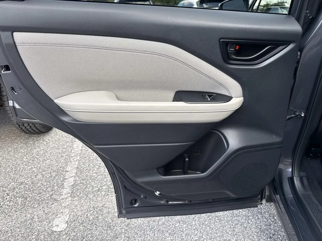 Used 2025 Gray Subaru Premium image 12