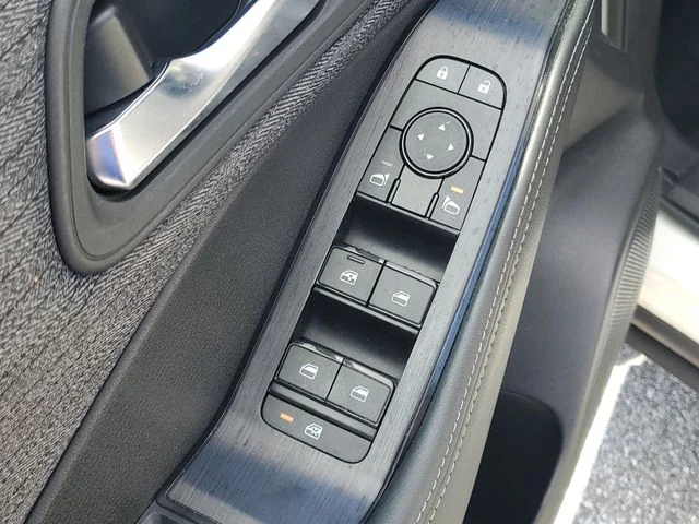 Certified Used 2023 White Nissan SV image 26