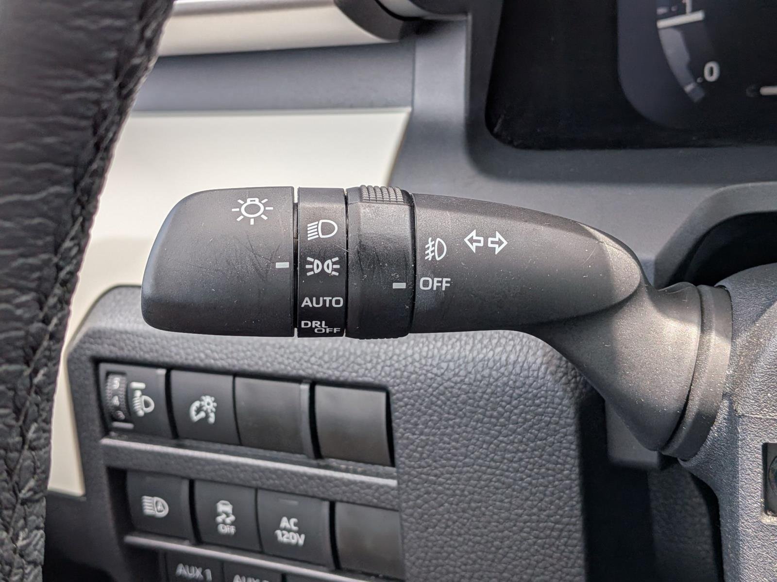 Used 2024 Ice Cap TOYOTA  image 23