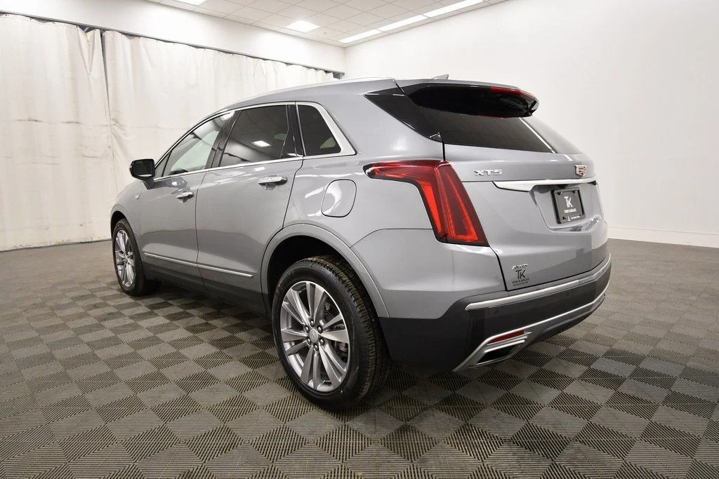 Used 2024 Silver Cadillac Premium Luxury image 5