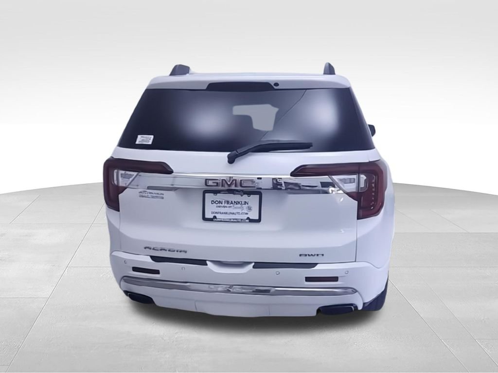 Used 2023 White GMC Denali image 9