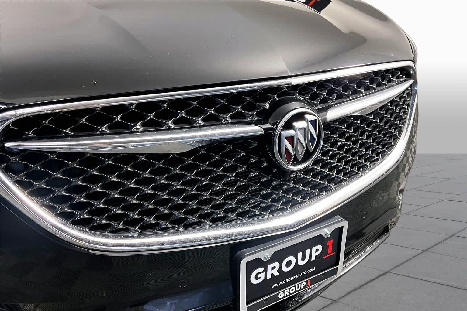 Used 2020 Ebony Twilight Metallic Buick Avenir image 27