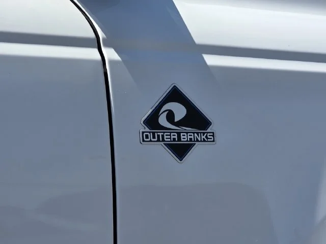 Used 2023 White Ford Outer Banks image 8