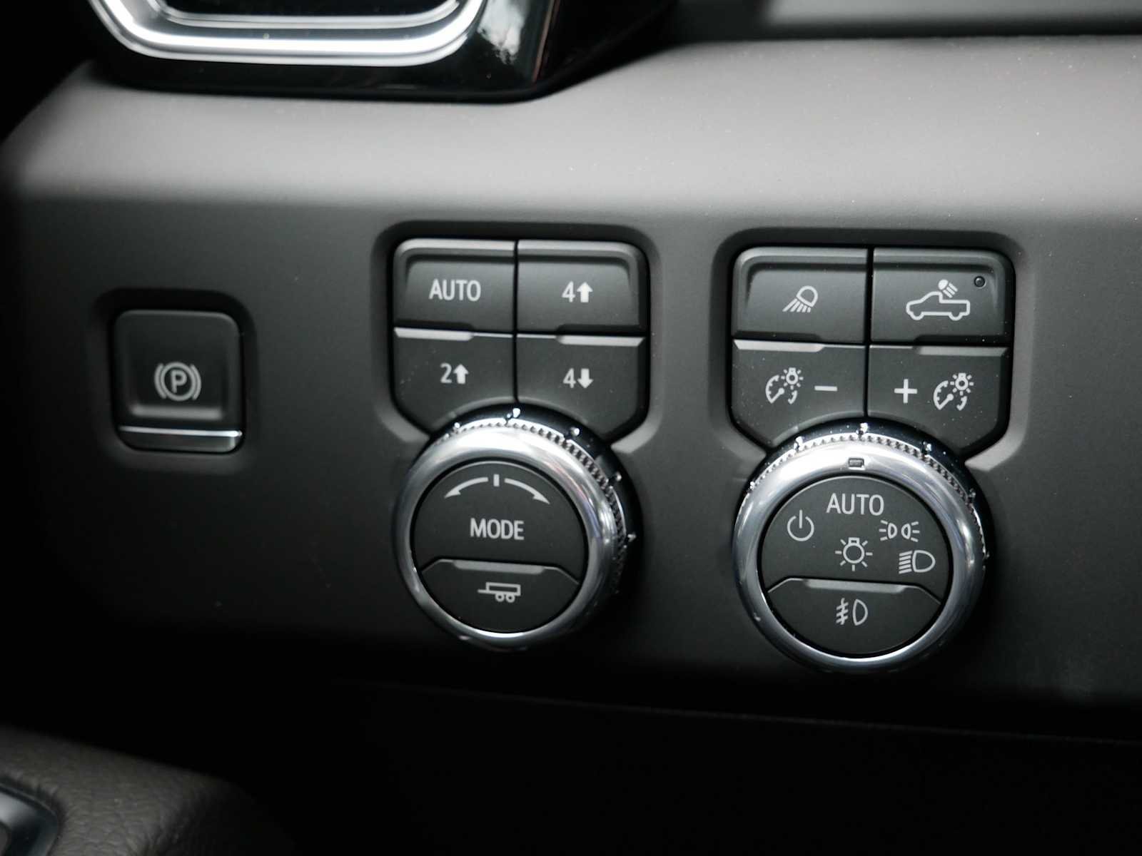 2026 GMC Sierra 3500HD Denali - Photo 22