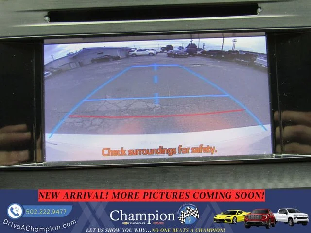 Used 2013 White Toyota XLE Premium image 13