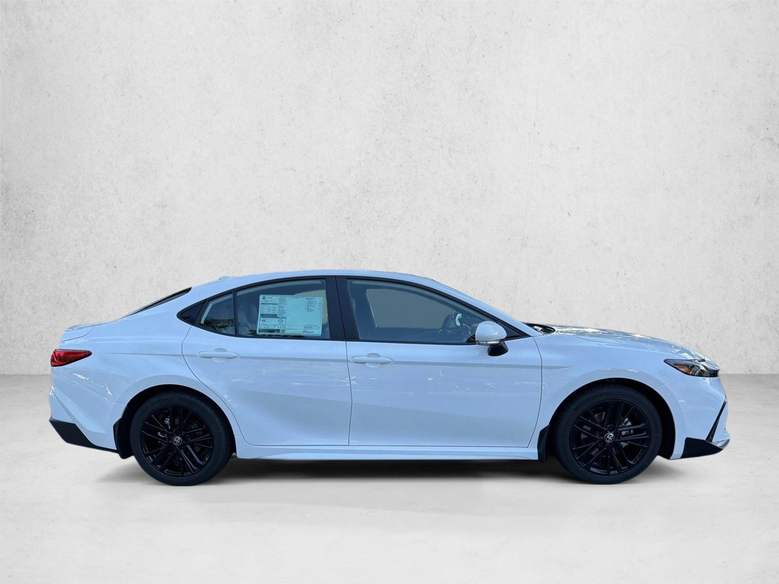 New 2026 Ice Cap Toyota SE image 2