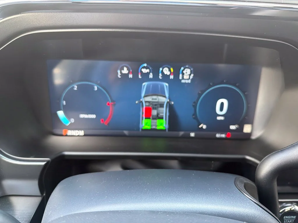 New 2027 Glacier Gray Metallic Tri-Coat Ford F-250® Lariat® image 30