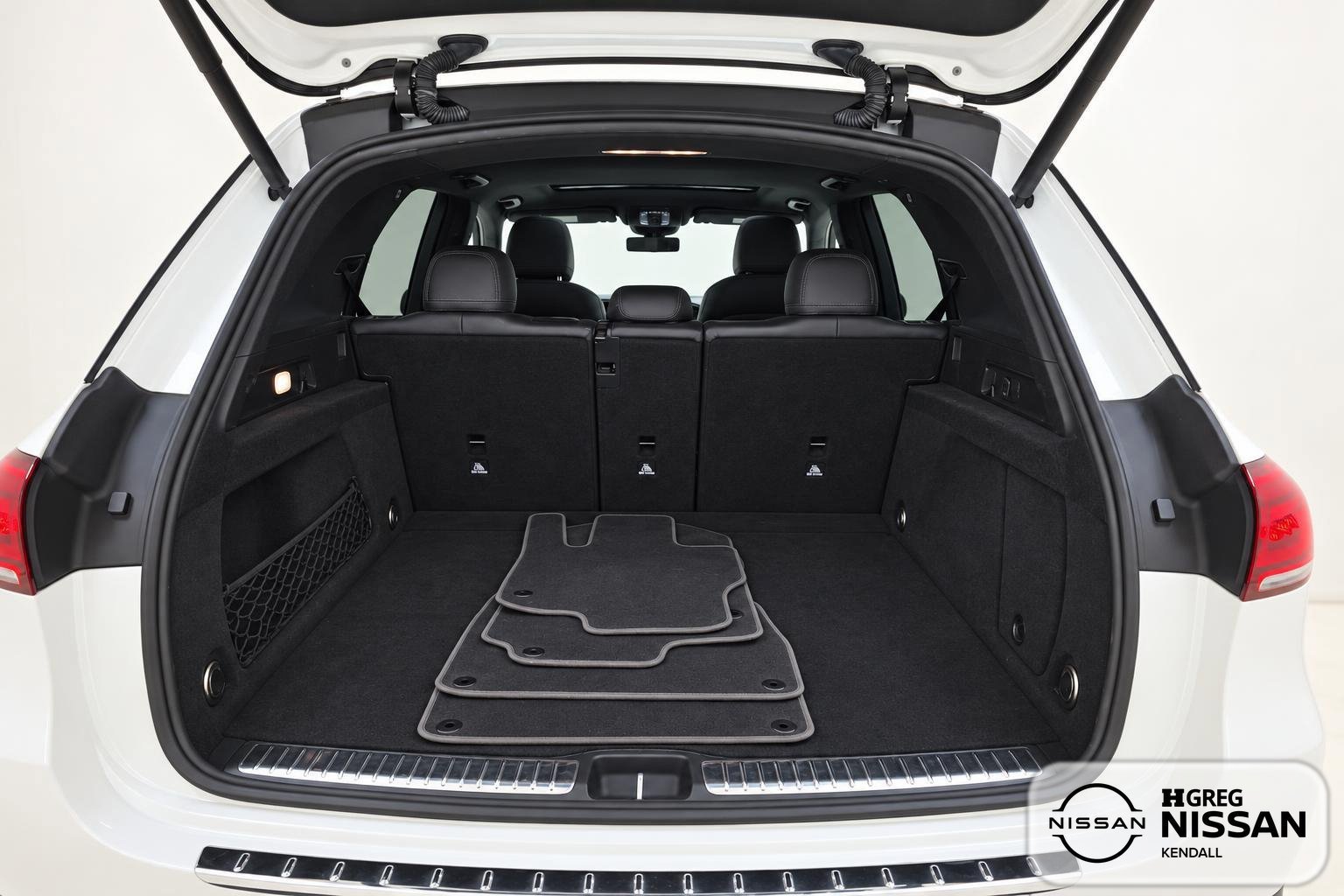 Used 2022 White Mercedes-Benz GLE 350 image 13