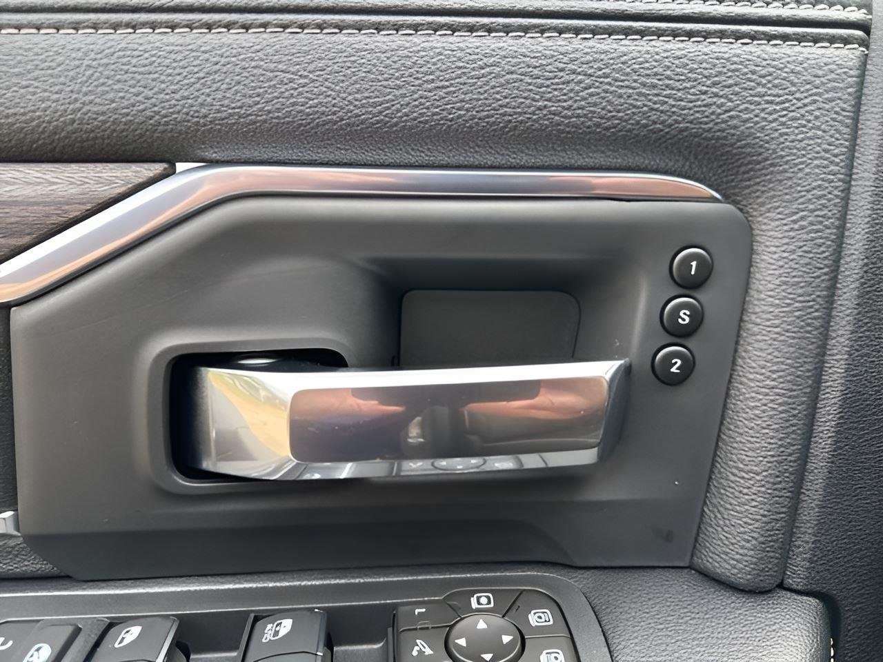 New 2026 Ceramic Gray Clear-Coat Exterior Paint RAM Laramie image 11