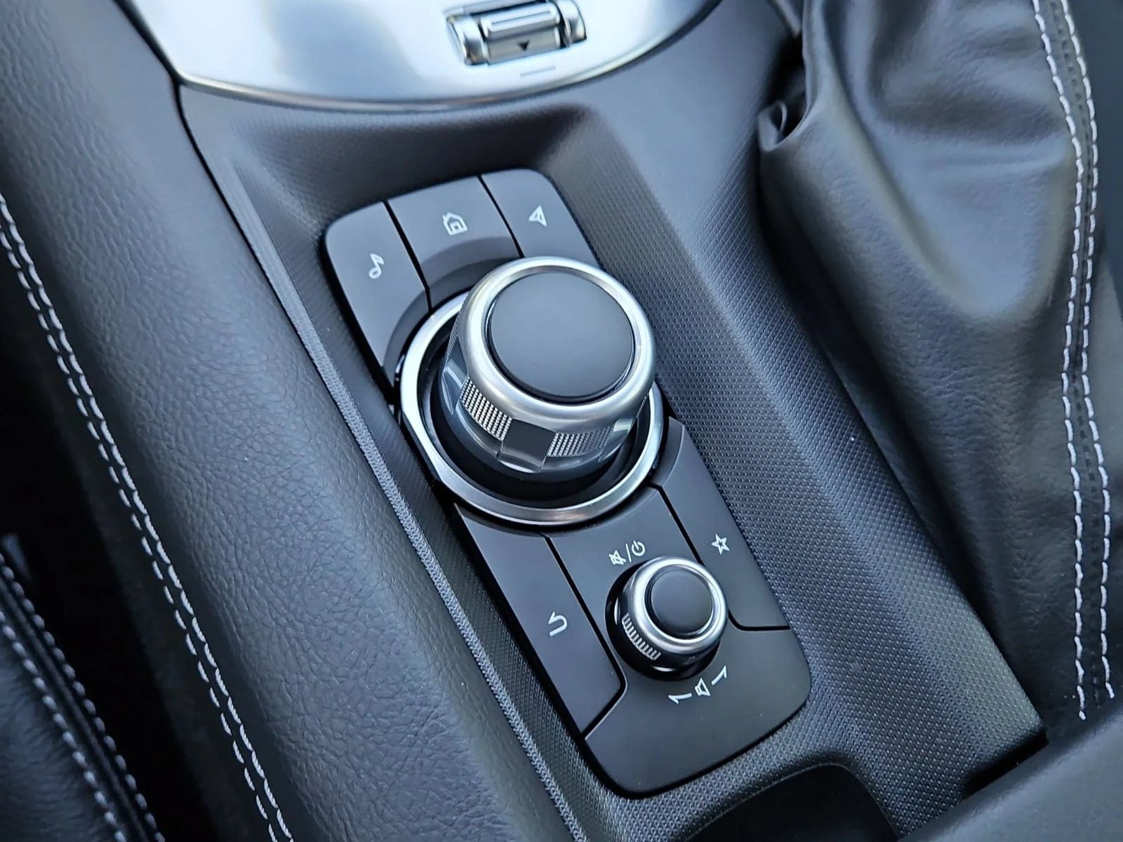 Used 2024 Jet Black Mica - 41W Mazda Grand Touring image 15