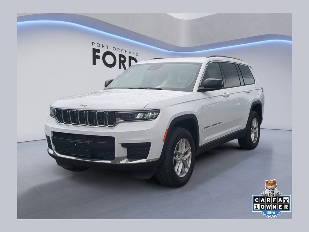 2023 Jeep Grand Cherokee L Laredo 4x4's photo