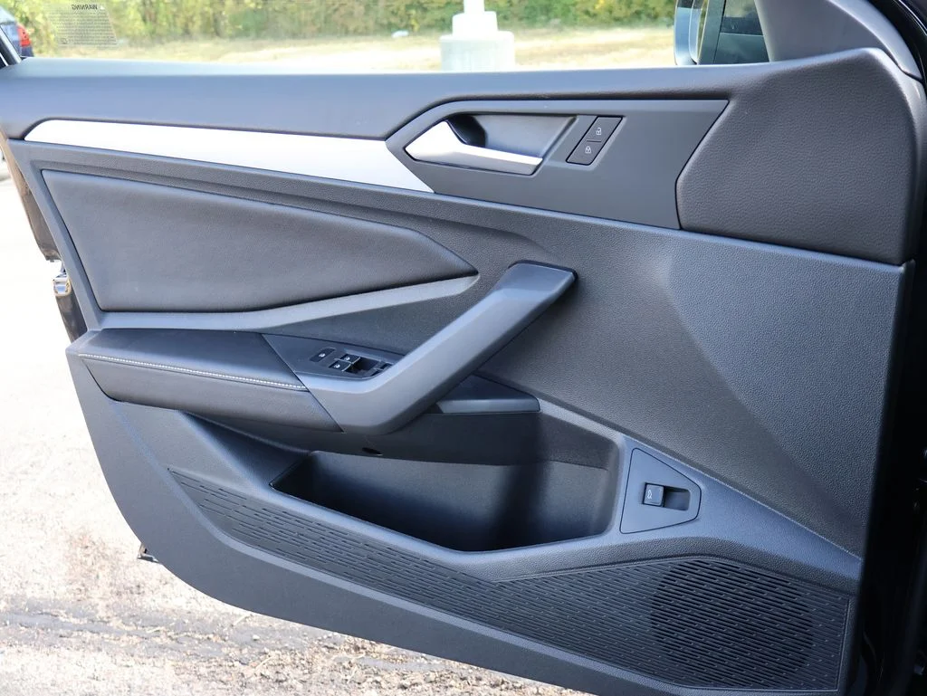 New 2026 Black Volkswagen 1.5T Sport image 35