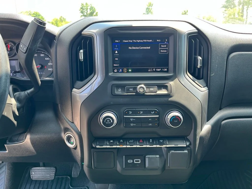 Used 2025 Gray Chevrolet Custom image 18