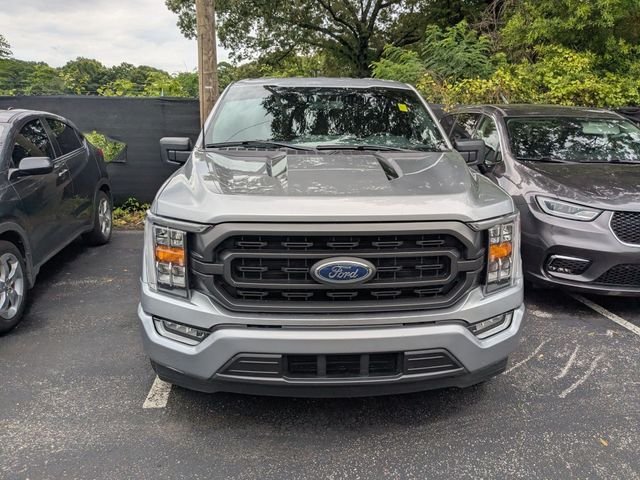 Used 2023 Iconic Silver Metallic Ford XLT image 2