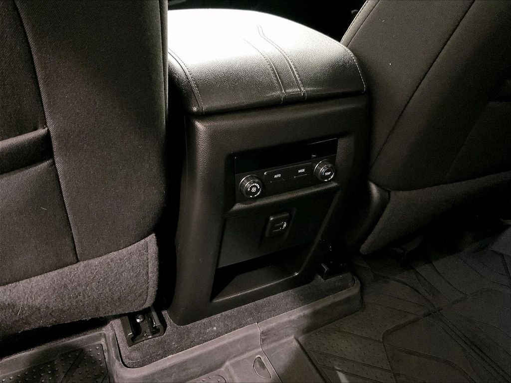 Used 2023 Summit White Chevrolet LT image 28