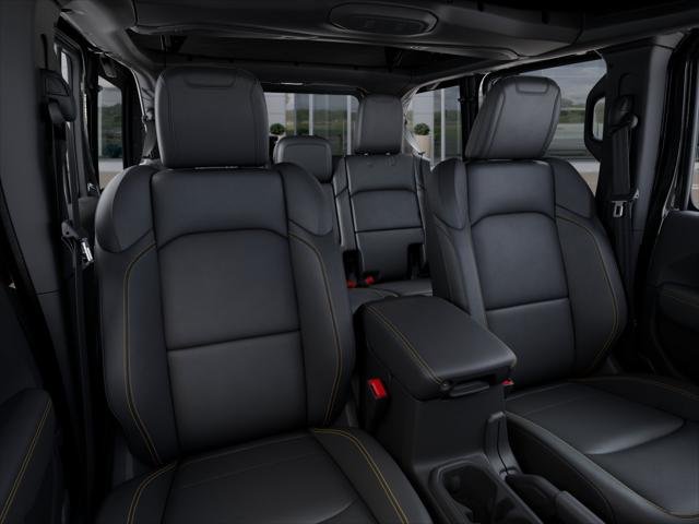 New 2025 Granite Crystal Metallic Clear-Coat Exterior Paint Jeep Sahara image 38