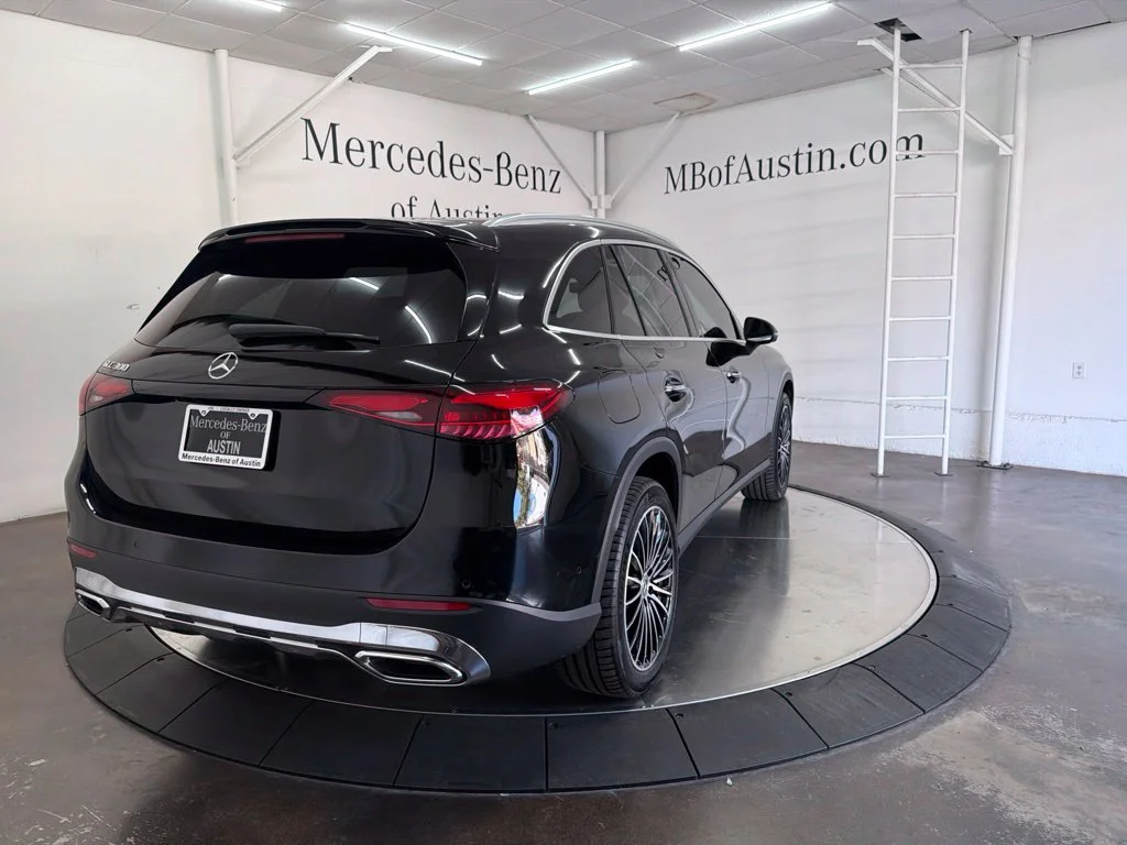 Certified Used 2026 Black Mercedes-Benz GLC 300 image 8