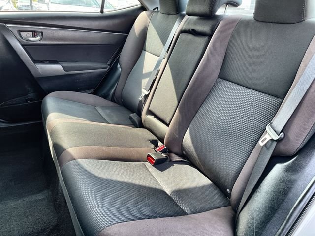Used 2019 White Toyota LE image 25