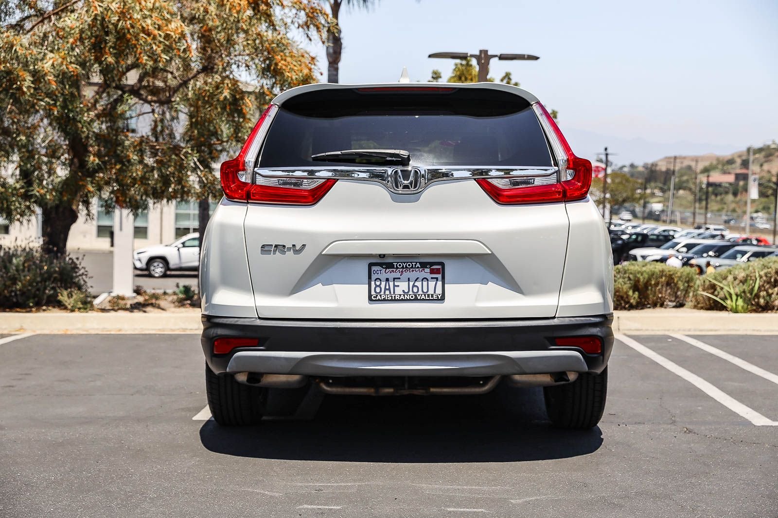 Used 2017 White Diamond Pearl Honda EX-L image 5