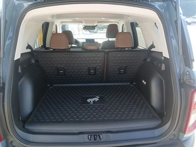 Used 2022 Blue Ford Badlands image 22